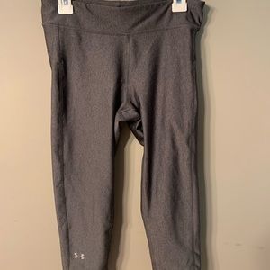 Under Armour Cropped Leggings